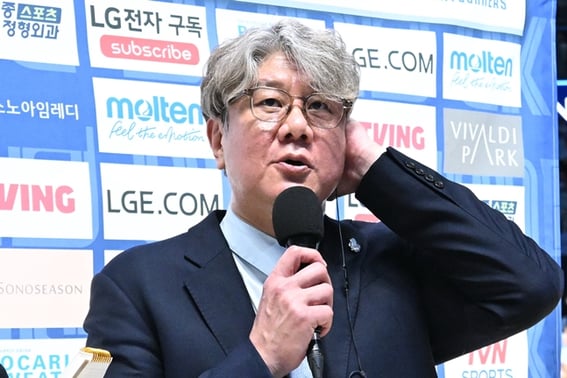 "I know it's hard to get your feet moving, and I'm sorry." Coach Son Chang-hwan's empathetic leadership continues with a three-game sweep against SK.