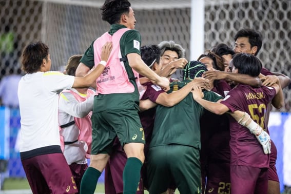 The gap between Korean and Japanese soccer is also evident at the ACLE... while all 16 Korean teams were eliminated, Japan produced a quarterfinalist for the second consecutive season.