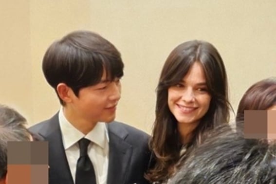 Song Joong-ki, ♥First Couple Appearance with Katie... to Take the Stage Today (18th) [Star Issue]