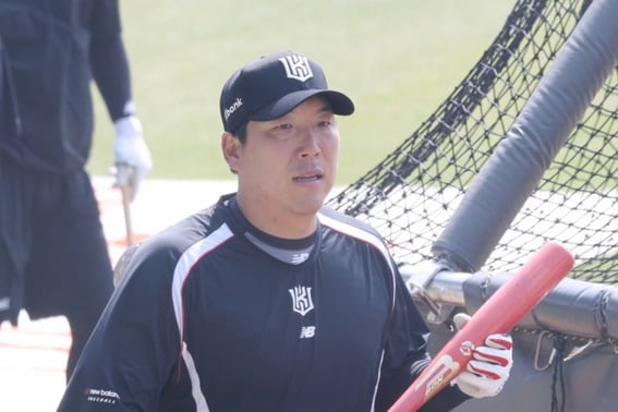 『KTマン』キム・ヒョンス、『LGレジェンド』パク・ヨンテクを追い出した！ KBO通算出場数で単独4位に突入→『2238試合』すごいね