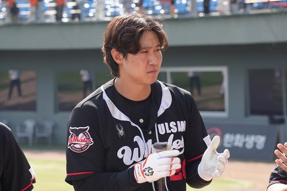 「KBO 92本塁打→放出2回」キム·ドンヨプ、フューチャーズで2試合連続大砲！ ウルサンも5勝1敗で遠征6連戦を終了