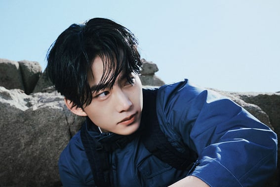 Ok Taec-yeon reveals surprise wedding photos four days before the ceremony.. 'Omme Fatal' charm