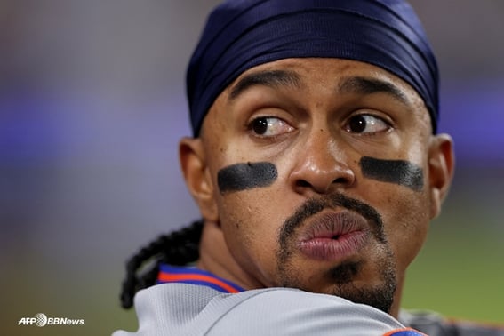 「ミスをしたと侮辱し、罵倒した」あのチーム、また大失敗→年俸2位なのに、なんと11連敗