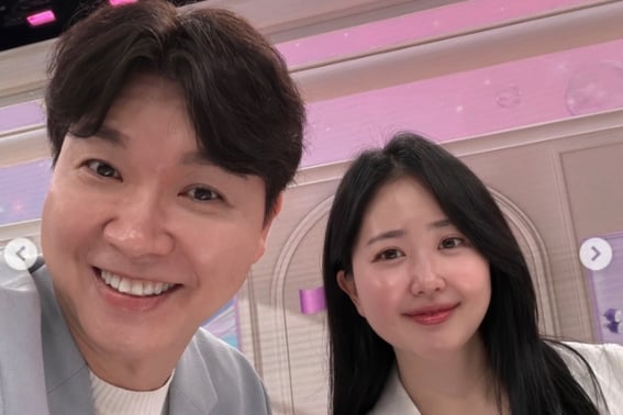 Park Soo-hong ♥ Kim Da-ye, Double Celebration Breaks Out.. Couple's Joint Home Shopping Appearance Also 'Sold Out' [Star Issue]