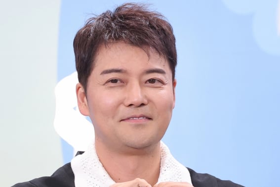 'Biểu tình phản đối' 12 năm rồi."Jeon Hyun Moo phát sóng World Cup đầu tiên, Sadang Gwi cũng đi cùng." [sự tổng hợp]