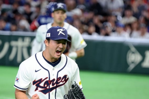 'WBC cũng không để mất điểm' 'Double A hẹp', 'ERA 0' của Go Woo Seok, 'Không để mất điểm'