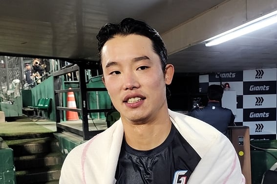 «Первая профессиональная победа за 9 лет с тех пор, как я вернулся и присоединился к себе» Хён До Хун тронут: «Я выдержал это благодаря моей жене в трудное время→Большое спасибо, я люблю тебя ♥»