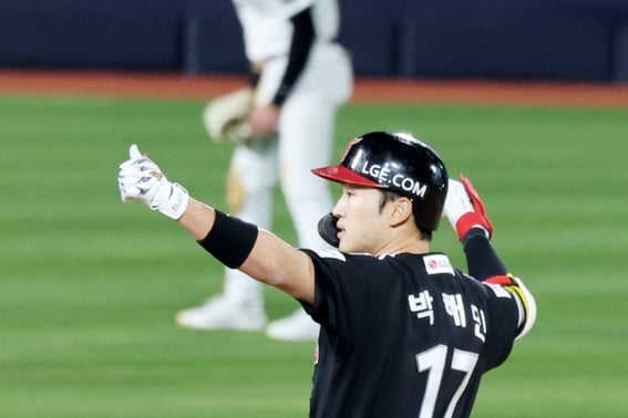 『敗敗敗勝』LGの連敗を止めるのは本当に難しい、9回裏のエラー・エラーを乗り越えてKTに6-5の激闘勝利、ク・ボンヒョクの決勝本塁打 [水原現場レビュー]