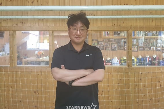 "Immediate victory is less valuable than proper growth": Onsaemiro FC, a rising youth powerhouse, and Coach Song Hyun-sik's philosophy of fundamentals