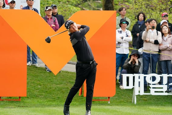Korea Golf Association bows head over 'record correction controversy' involving Heo In-hoe: "It was a mistake, we apologize"