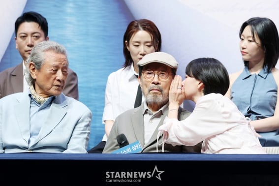 'El actor más veterano en activo', el nonagenario Shin Koo: "Tengo dificultades para oír"... Preguntas de Park Geun-hyung transmitidas [Star Issue]