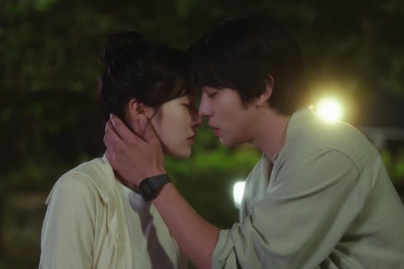 An Hyo-seop ♥ Chae Won-bin, First Day of Dating [Sold Out Again Today]