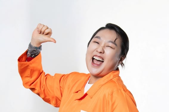 'Kindergarten Satire' Chaos: Lee Su-ji's 'Hot Issue Ji' Warns of Impersonation Scams, "Confirmed Cases of Meeting Solicitation" [Official][Full Text]