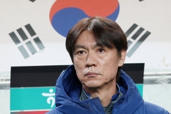 [Anuncio oficial] La selección de Hong Myung-bo, con la inesperada inclusión de Lee Ki-hyuk, confirma la lista final de 26 jugadores para la Copa Mundial... Lee Seung-woo queda excluido