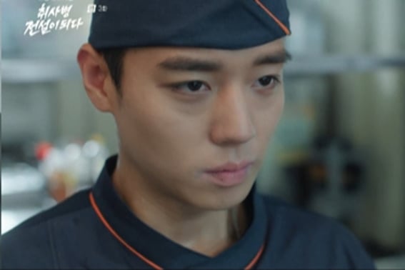 'El soldado cocinero se convierte en leyenda': Park Ji-hoon, cuya tonkatsu cautivó incluso a un residente norcoreano que desertó... ¿Qué pasó?