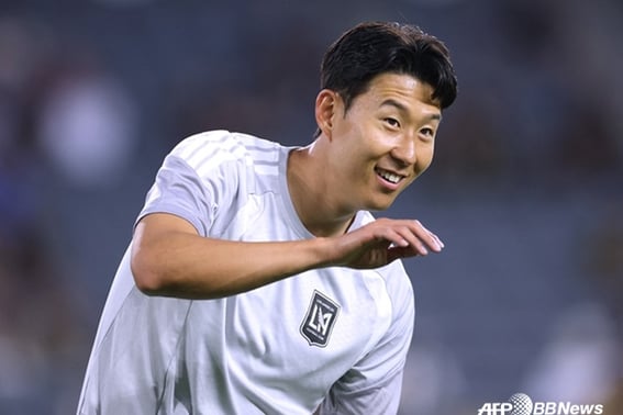 'Not even 1% to blame the coach' Son Heung-min, despite goalless silence, cheerfully and confidently declares, "I saved it up to explode at the World Cup" — "My ability remains unchanged"