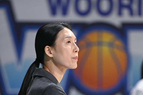 [Direct Interview] Even with four retirements, Coach Jeon Ju-won respected his players' choices: "Supporting their second lives, this is an opportunity for the remaining players"