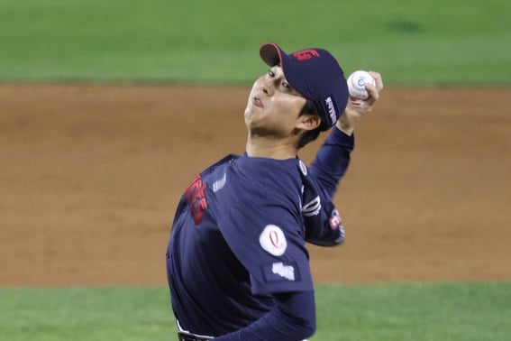 '¿Cómo es posible?' El lanzador japonés de Lotte, que lanzaba a 155 km/h, desapareció hace un mes y finalmente es sustituido... "Buscaremos a un mejor jugador"