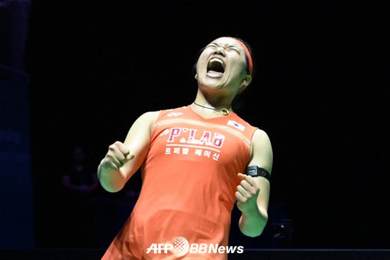 'An Se-young logra el segundo título consecutivo': Derrota 2-0 a la japonesa Yamaguchi en el Abierto de Indonesia, logrando la 'doble corona'