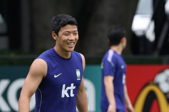 'From the sorrow of relegation to explosive determination': Hwang Hee-chan vows to 'go all out' at the World Cup. "Should I play well because of my transfer? I don't think that way..." [On the ground in Guadalajara]