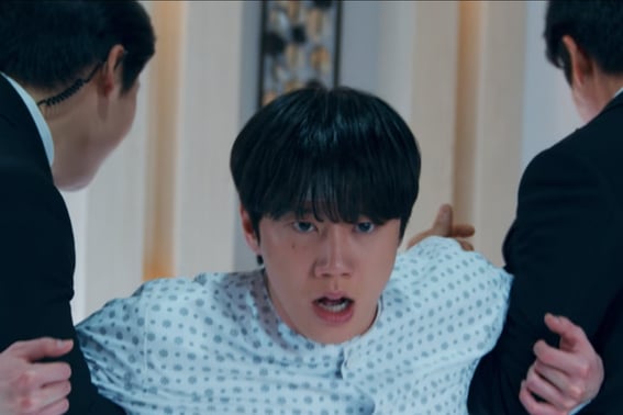 'Dios de la actuación' Lee Jun-young en una interpretación perfecta... lidera la escalada de audiencia de 'New Employee Kang (Chairman)'
