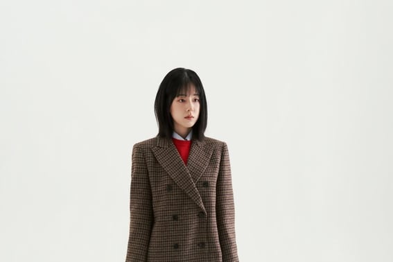 'Cafe Opening' Park Hye-soo, Return to Activities?.. New Profile Revealed [Star Issue]