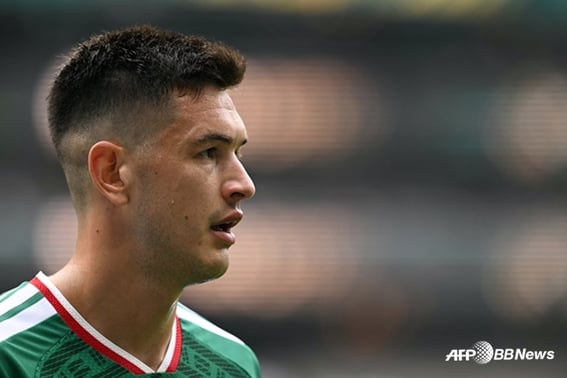 'Kim Min-jae de México de 191 cm' expulso → no jugará contra Corea... 'buenas noticias para el equipo de Hong Myung-bo'... medios extranjeros: "Demasiado severo, tarjeta roja injusta"