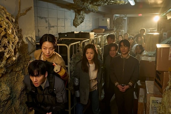 'COLONY' Regains Box Office No. 1.. 5 Million Viewers in Sight