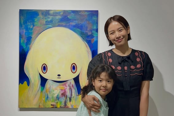 Nine-year-old Jo Yun-hee's daughter vows to find her father even amidst war... 'Living replica of Lee Dong-gun' — latest updates [Star Issue]