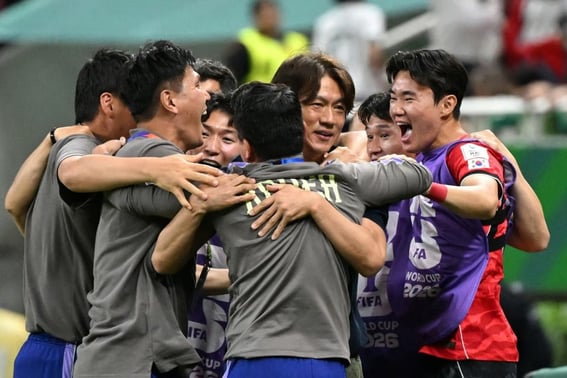Thế giới được đánh giá là bóng đá... Sân khấu World Cup mạnh mẽ hơn ngoại giao
