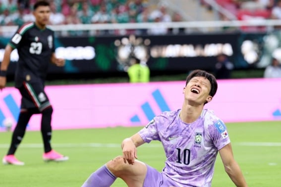 Từ 'Haseokju Nightmare' đến 'Kim Seung Gyu té nhào'... 28 năm nay, tôi đã nói, "Tại sao Mexico không thể thắng?" Lại khóc vì lời nguyền World Cup."