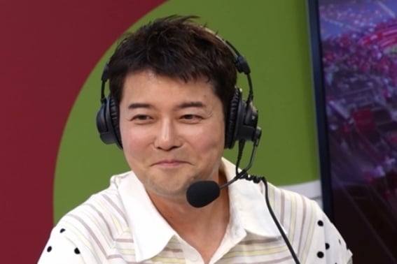 Jeon Hyun-moo refuses World Cup commentary, saying "Tell them my leg is broken" [The Boss Has Donkey Ears]