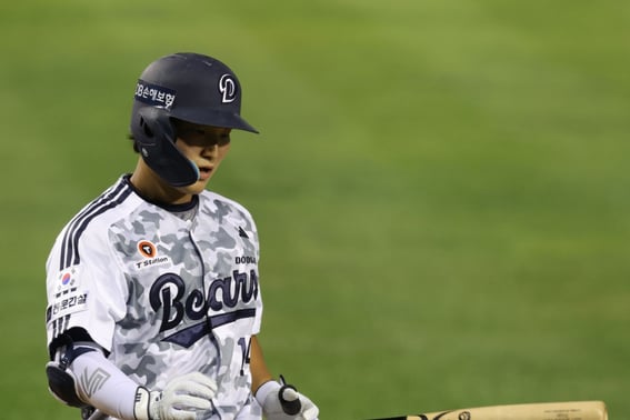 Why did Samsung overlook 'this player'? Signs of a blockbuster trade emerge as expectations grow with his first career three-hit game and a .400 batting average