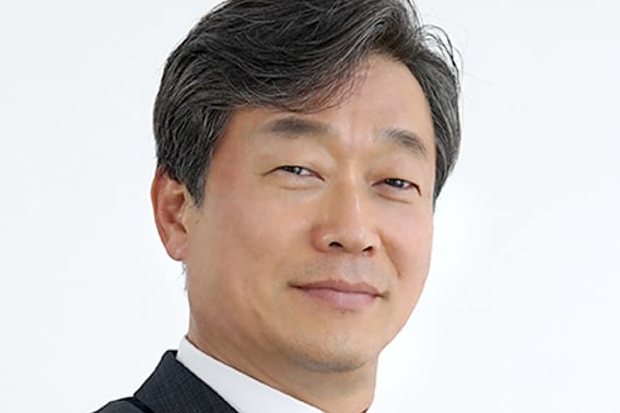 KOVO任命前主教练金相佑为新任运营本部长!严在镕事务总长上任... 从2027~2028赛季开始,各增加一名外援