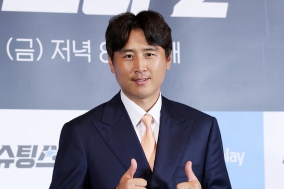 'El desastre del equipo de Hong Myung-bo': Ku Ja-cheol, "Lo que significa 'los chicos son lamentables'... Excluir a Son Heung-min del once inicial permitió que el partido se descontrolara"