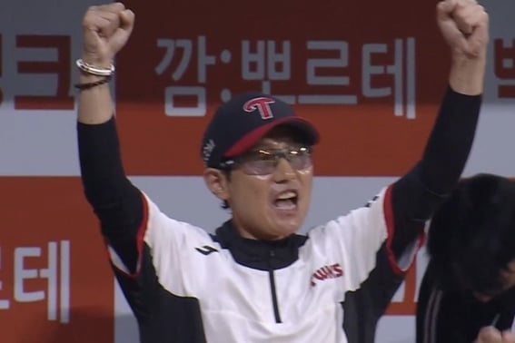 Jonrón de Austin → '¡Viva!' Yeom Kyung-yeop confiesa sinceramente: "Surgió de mi corazón más urgente, solo el deseo de ganar"