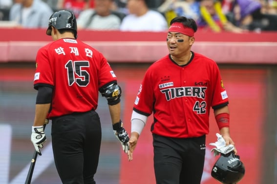 'Oportunidad final convertida en doble juego': Kim Tae-gun, quien también sufrió una dolorosa lesión... Lesión de isquiotibiales → Eliminación del roster del primer equipo