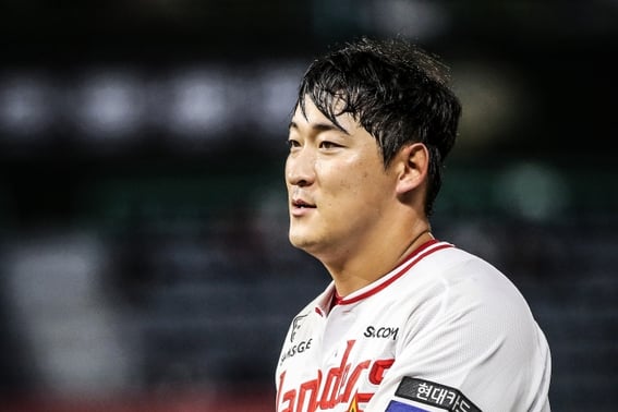 "Campeón de salvamentos → bateador con promedio de 0.300": ahora el desafortunado liberado, Jaehoon Han: "Es demasiado lamentable dejarlo, si algún equipo me seleccionara..."