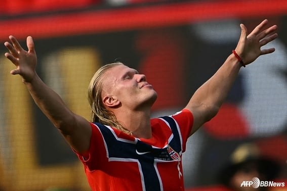 'Explosión de doble gol de Haaland → la gran humillación de Brasil tras 36 años': la tormenta histórica de Noruega... sorpresa por alcanzar por primera vez en su historia los cuartos de final del Mundial