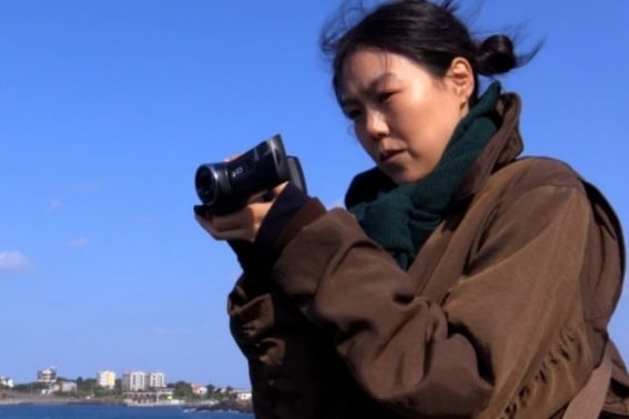 La película 'No hay dónde mirar', dirigida por Hong Sang-soo y protagonizada por Kim Min-hee, ha sido seleccionada para la sección competitiva del Festival de Cine de Locarno.