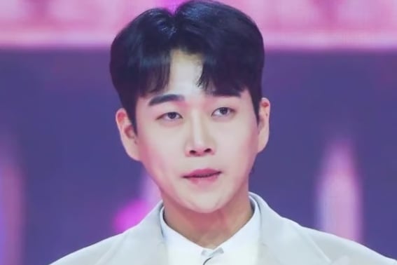 'Antecedentes por violencia' Hwang Young-woong insiste en el lanzamiento de su banda sonora.. KBS: "No hubo aprobación, se planteó un problema" [Star Issue]