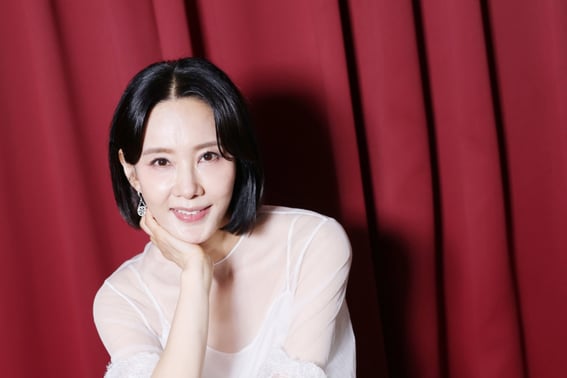 "'Historic Villain' Oh Hyun-kyung: 'First Man,' Filmed While Receiving IV Drip... Even Teacher Moon Young-nam Praised Her" [★ FULL Interview]