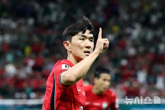 Finally, he's off! Hwang In-beom signs a 3+1-year deal with prestigious FC Porto: "Medical test in Portugal tomorrow; debut match is the Super Cup on the 1st"