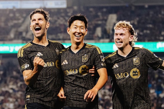 Son Heung-min, '237 days without a goal' still yields PK to teammate and scores the decisive goal himself — chose 'perfect goal' over 'easiest goal'