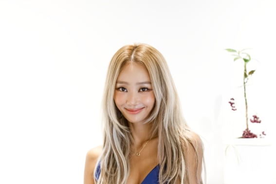 The original is Hyori. The 17-year veteran Summer Queen, who needs no qualifiers, returns. [★FULL Interview]