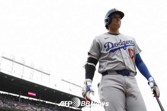 'How could this happen?' Even with two home runs from Ohtani, a former KBO pitcher collapses... Could the LAD's six-game losing streak be shocking?