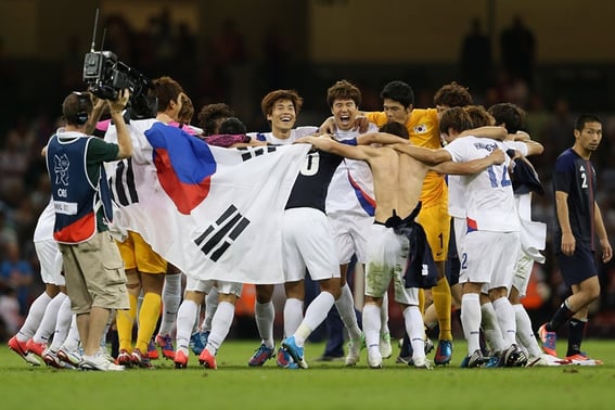 La Asociación de Fútbol de Corea enfrenta las secuelas del escándalo de "atención sexual a árbitros", con temores de que se le prive la medalla de bronce de los Juegos Olímpicos de Londres.
