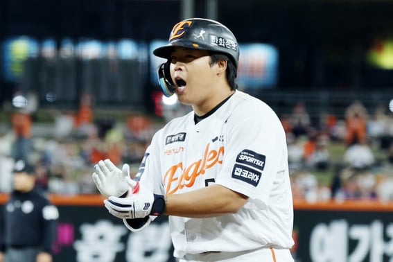 '後半戦1打点'が停滞した100億FA··· 甘い『5日間の猛暑休暇』→打点1位奪還-ハンファは5位争いを導くか