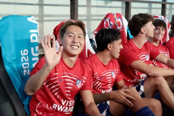"Lee Kang-in made a dazzling debut at the ATM; if he had scored, the stadium would have erupted" — immense popularity that even Spain was surprised by