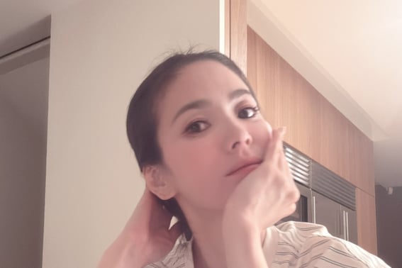 Is she in her late 40s? Song Hye-kyo, a goddess defying time with stunning visuals